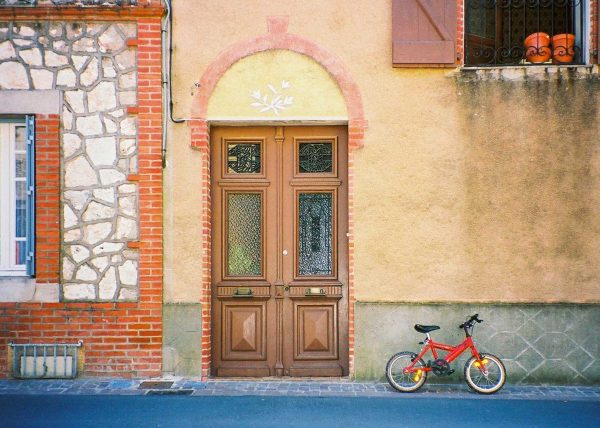 Quiet Morning on Rue Gambetta by Susan Ince – Honourable Mention